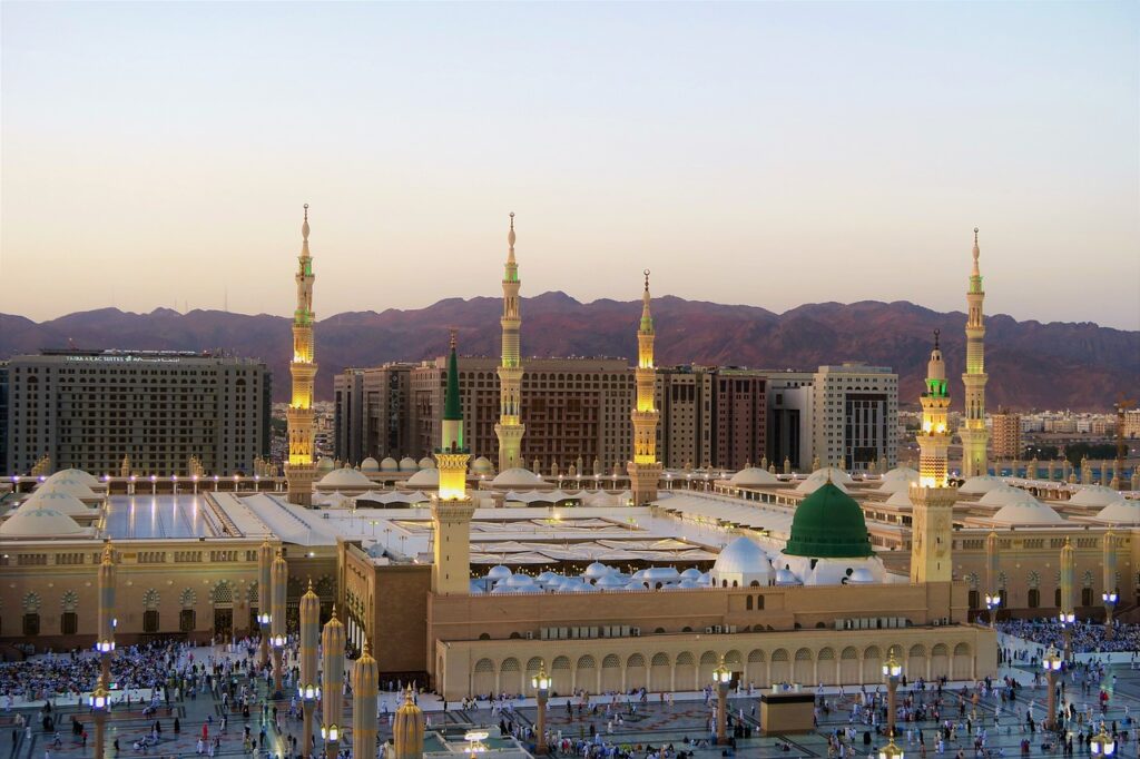mosque, masjid al nabawi, medina
